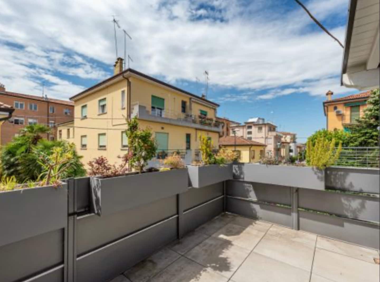 Appartamento Con Terrazza - Mestre — 13
