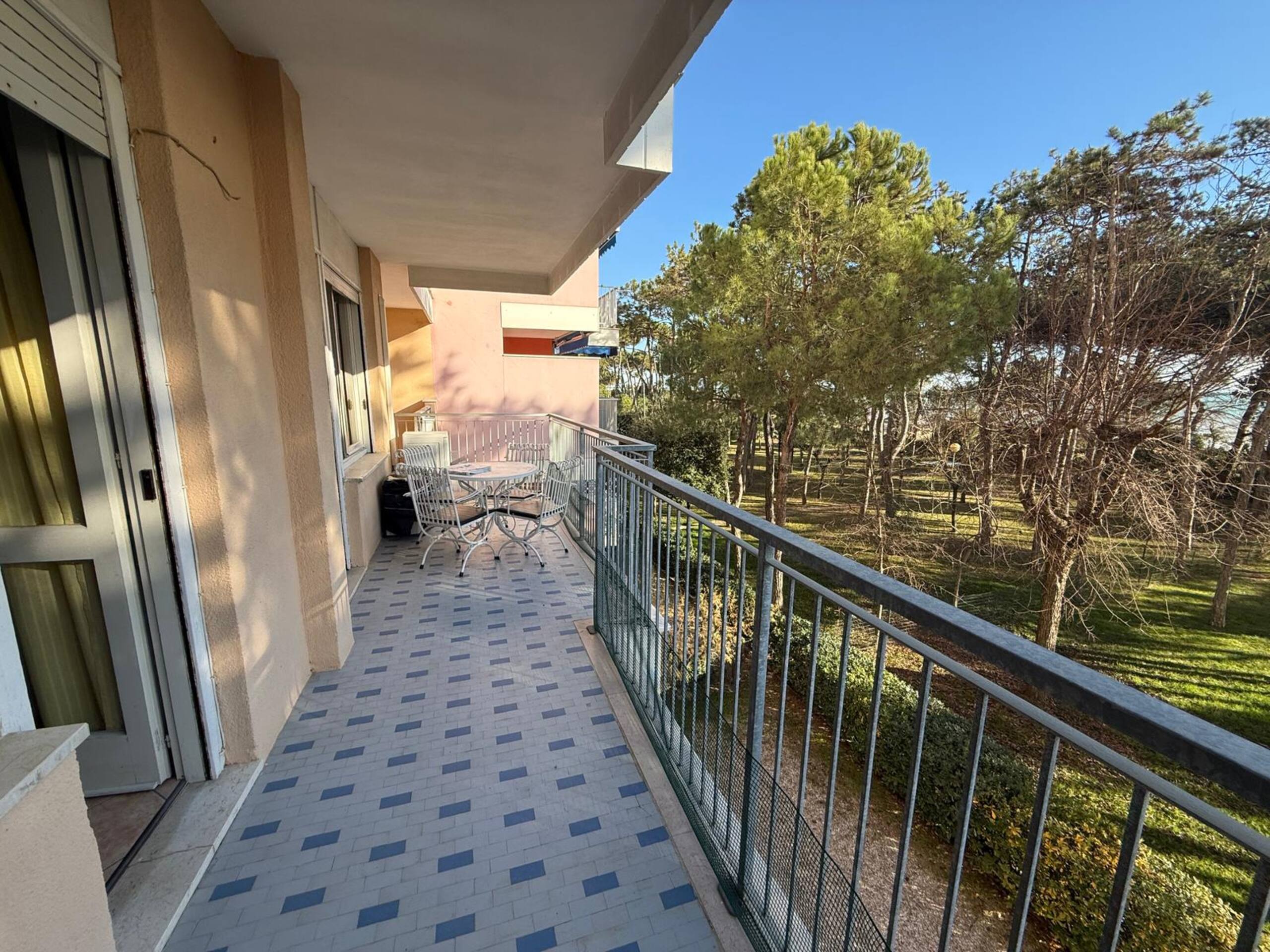 Fronte Mare — Porto Santa Margherita — 7